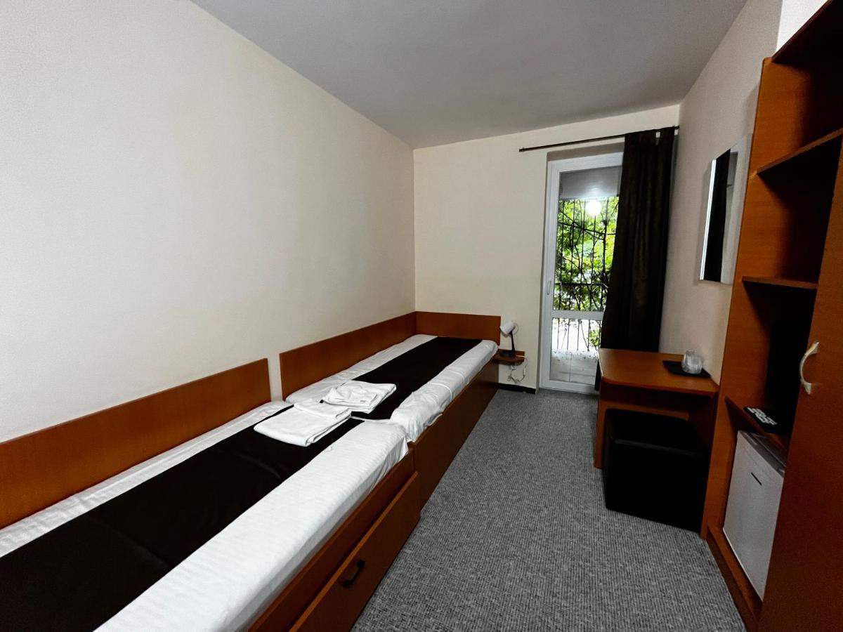 Auberge de jeunesse Fagaras à Eforie Nord Extérieur photo